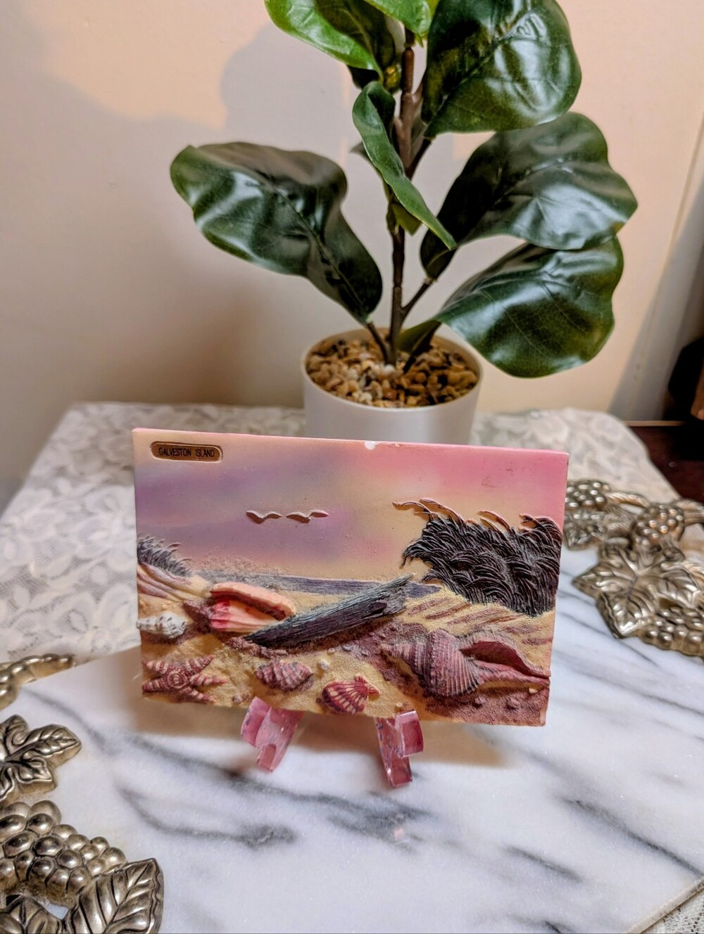 Vintage Galveston Island Plaque With Pink Stand